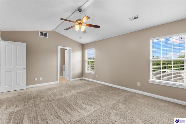 205 Creekvale Court, Vine Grove, KY 40175