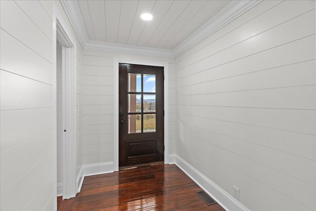 105 County Road 206, Bridgeport, AL 35740