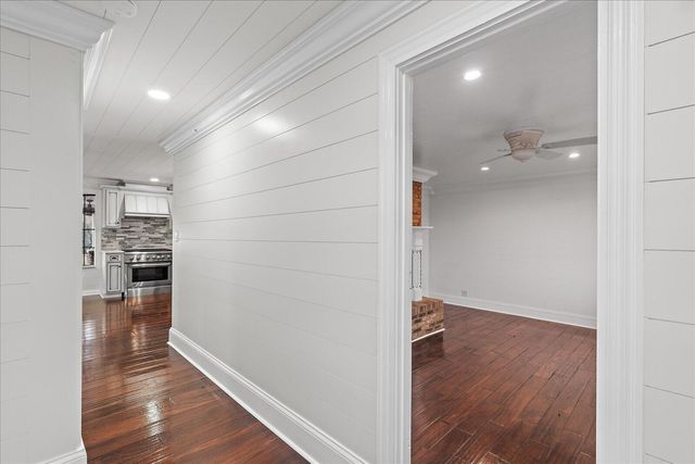 105 County Road 206, Bridgeport, AL 35740