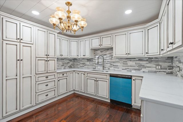 105 County Road 206, Bridgeport, AL 35740