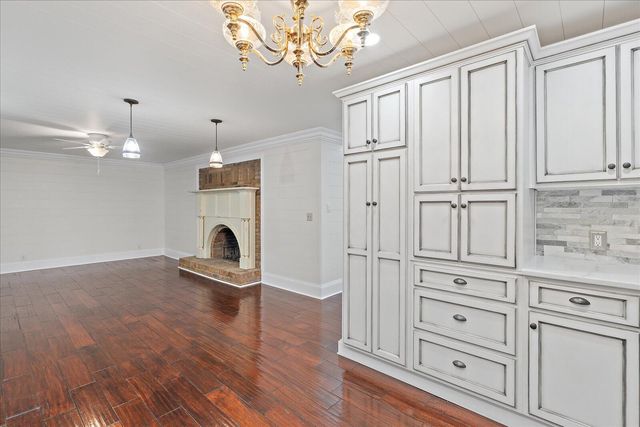 105 County Road 206, Bridgeport, AL 35740