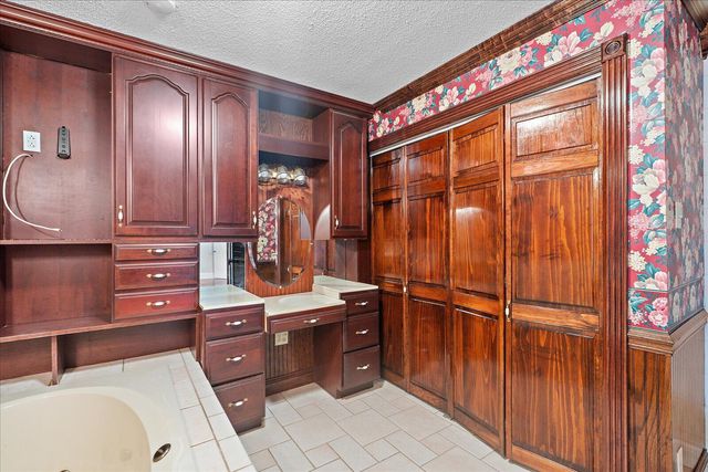 105 County Road 206, Bridgeport, AL 35740