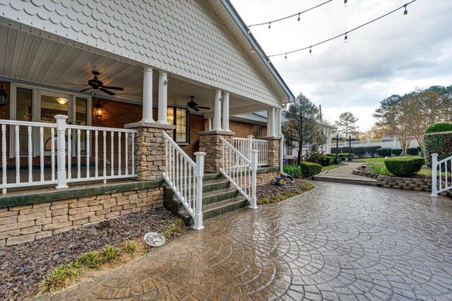 105 County Road 206, Bridgeport, AL 35740