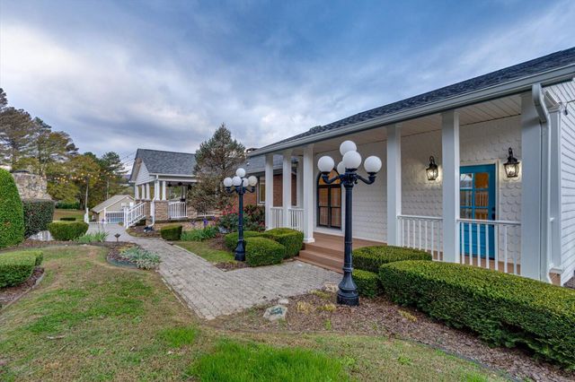 105 County Road 206, Bridgeport, AL 35740