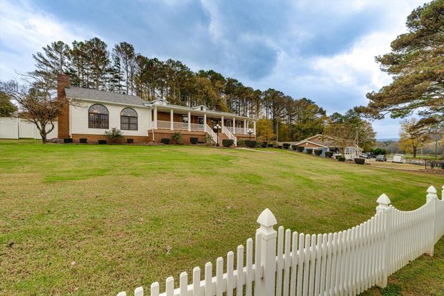 105 County Road 206, Bridgeport, AL 35740