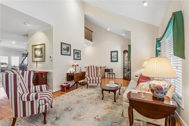 23 Mizzen CIR, Hampton, VA 23664