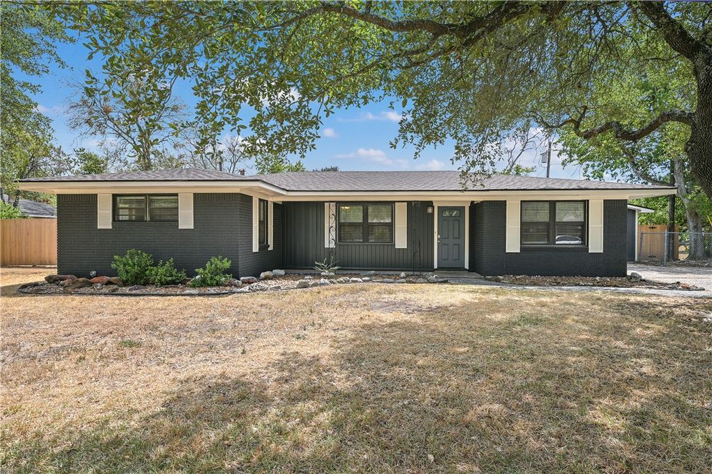 1214 Haines Drive, College Station, TX 77840 — exterior