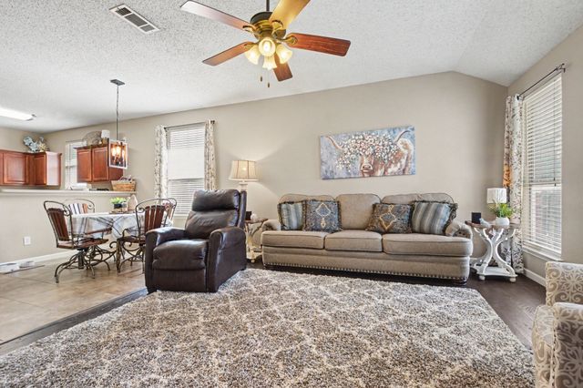 4932 Spur Ridge Court, Fort Worth, TX 76244