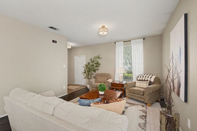 4932 Spur Ridge Court, Fort Worth, TX 76244