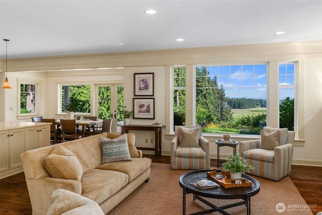 10923 Tilley Road S, Olympia, WA 98512