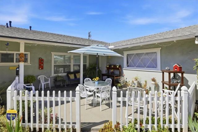 614 Azure Court, Upland, CA 91786