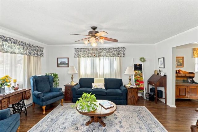 614 Azure Court, Upland, CA 91786
