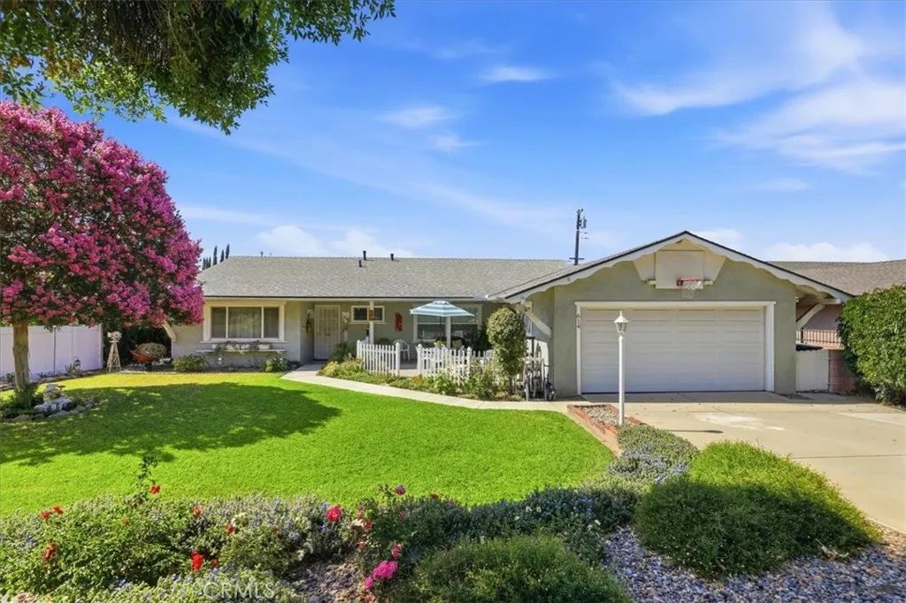 614 Azure Court, Upland, CA 91786