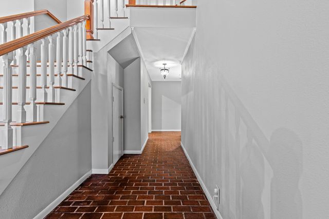 455 Country Place, Longview, TX 75605