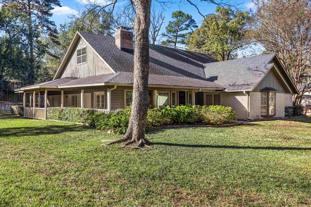 455 Country Place, Longview, TX 75605