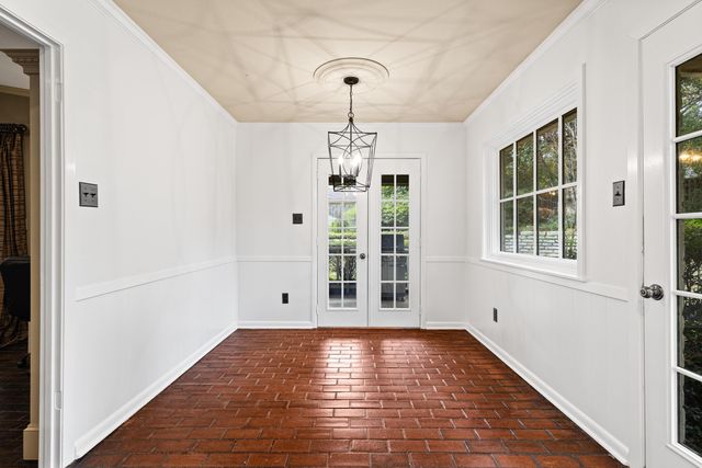 455 Country Place, Longview, TX 75605