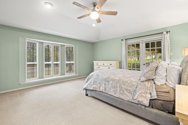 455 Country Place, Longview, TX 75605