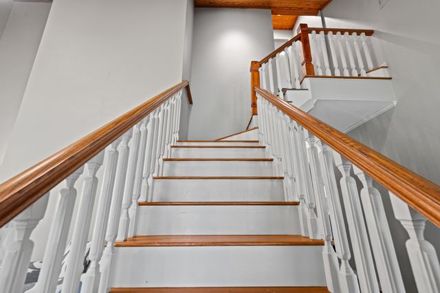 455 Country Place, Longview, TX 75605