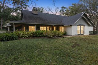 455 Country Place, Longview, TX 75605