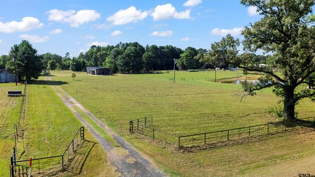 5718 FM 726 S, Gilmer, TX 75645
