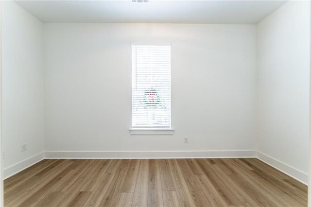 628 W Price Avenue, Springdale, AR 72764