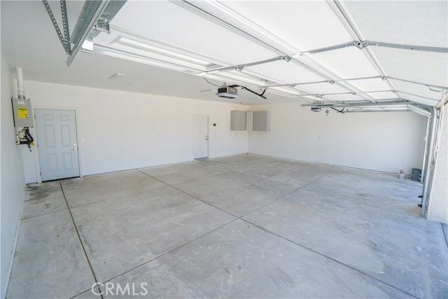 14416 Ricaree Road, Apple Valley, CA 92307