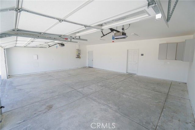 14416 Ricaree Road, Apple Valley, CA 92307