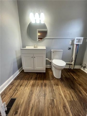 1012 Louise Road, Winston-salem, NC 27107