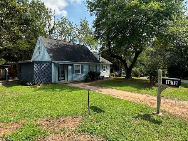 1012 Louise Road, Winston-salem, NC 27107