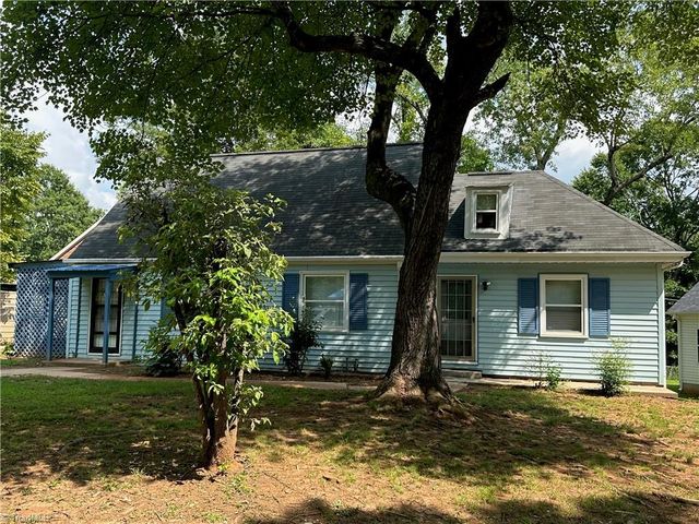 1012 Louise Road, Winston-salem, NC 27107