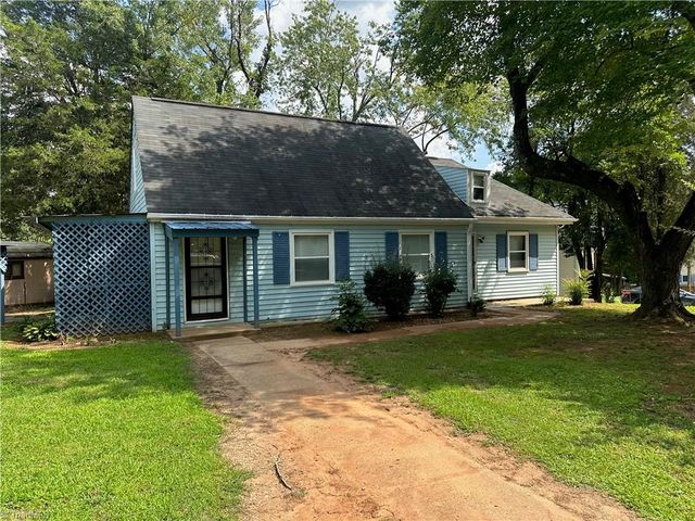 1012 Louise Road, Winston-salem, NC 27107