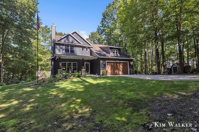 5813 Hunters Ridge, Fennville, MI 49408