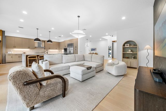 8527 Ganton Drive, Boca Raton, FL 33434