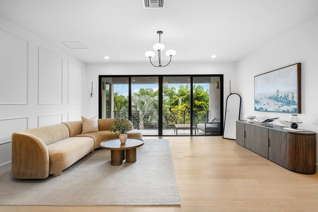 8527 Ganton Drive, Boca Raton, FL 33434