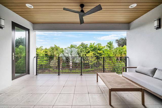 8527 Ganton Drive, Boca Raton, FL 33434