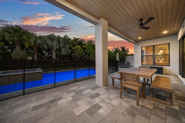 8527 Ganton Drive, Boca Raton, FL 33434