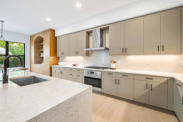 8527 Ganton Drive, Boca Raton, FL 33434