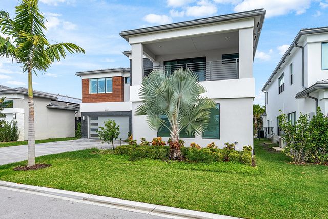 8527 Ganton Drive, Boca Raton, FL 33434