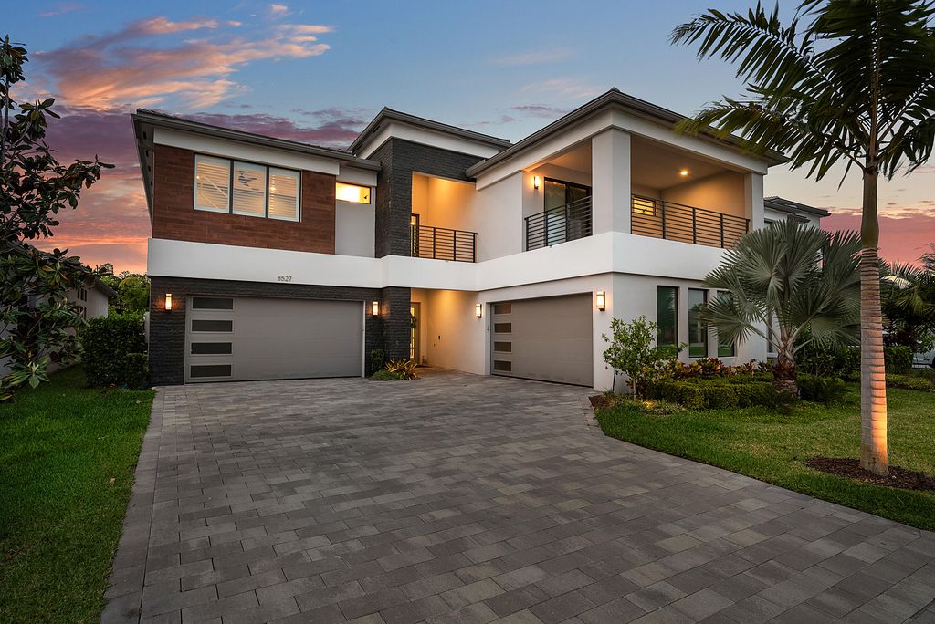 8527 Ganton Drive, Boca Raton, FL 33434
