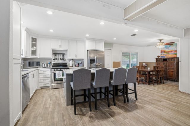 3904 Lakewood Drive, Lake Worth, TX 76135