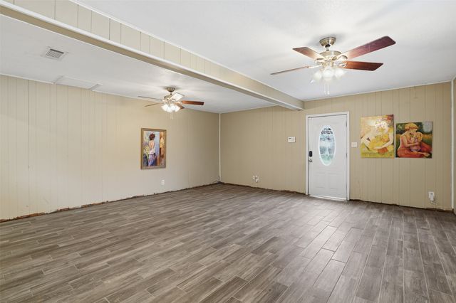 3904 Lakewood Drive, Lake Worth, TX 76135