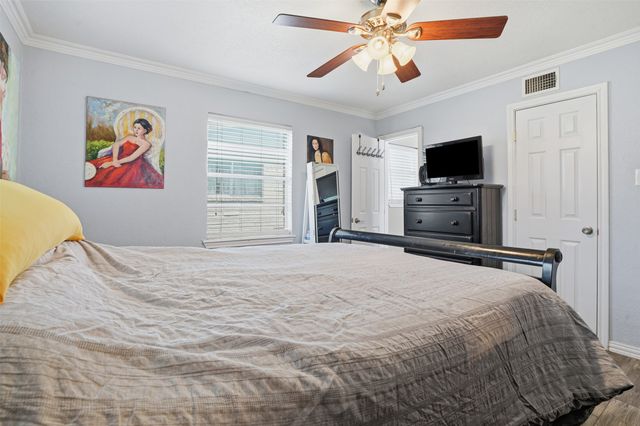 3904 Lakewood Drive, Lake Worth, TX 76135