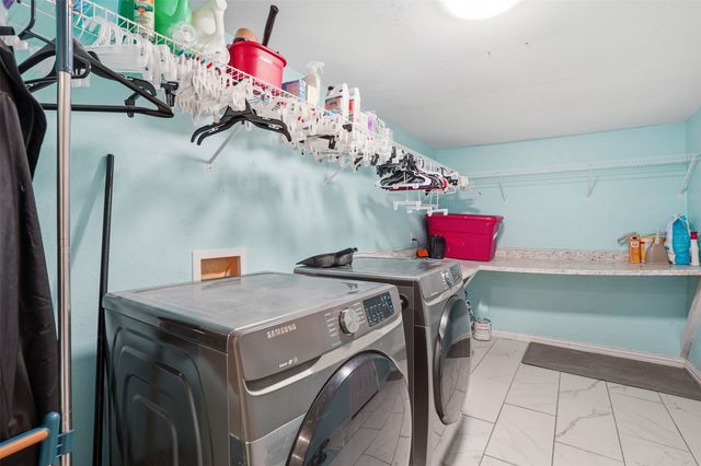 3904 Lakewood Drive, Lake Worth, TX 76135