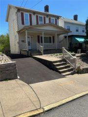 311 Sweetbriar St, Mt Washington, PA 15211