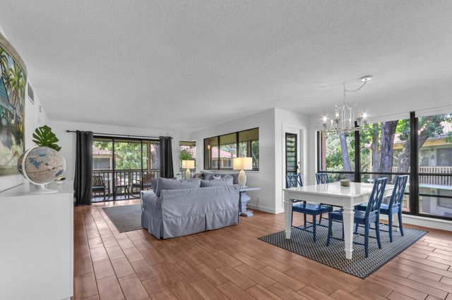 632 Brackenwood Cove, Palm Beach Gardens, FL 33418