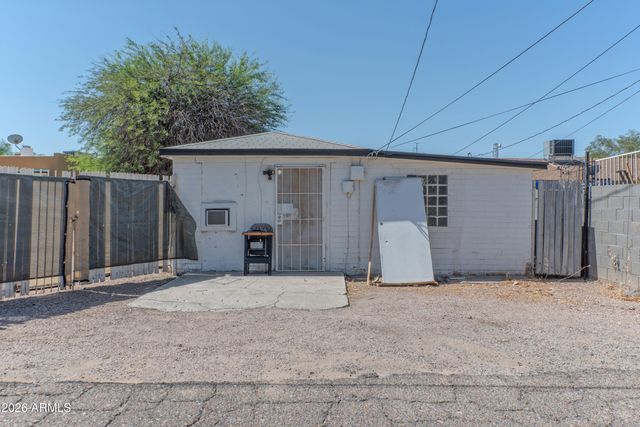 5946 W MYRTLE Avenue, Glendale, AZ 85301