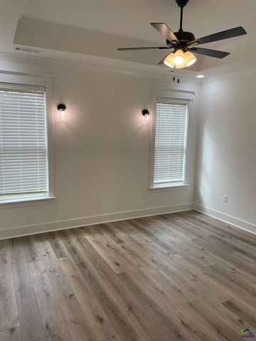 112 Pecan St, Cochran, GA 31014