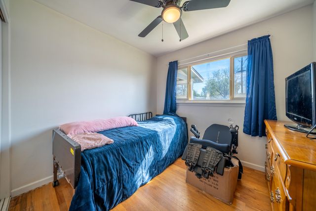 2976 West Way, Redding, CA 96002