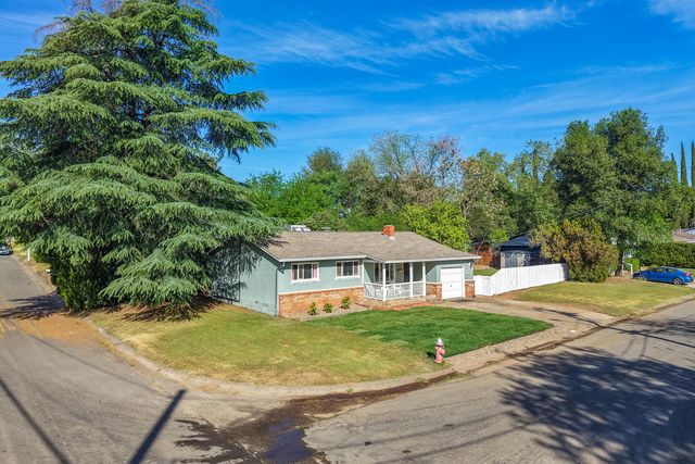 2976 West Way, Redding, CA 96002