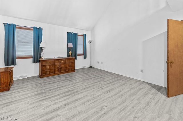 140 Iris Lane, Colliers, WV 26035